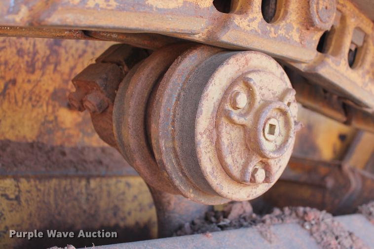 image for item DD5250 2004 John Deere 650H XLT dozer