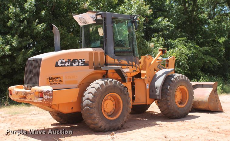 image for item DD5253 2004 Case 621D wheel loader