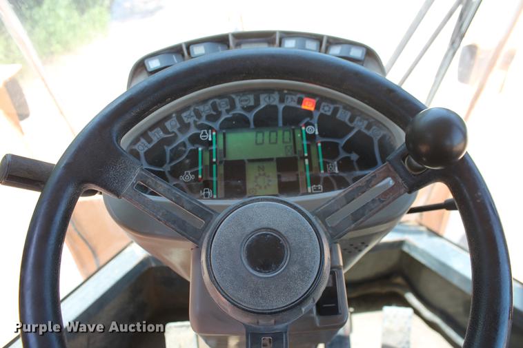 image for item DD5253 2004 Case 621D wheel loader