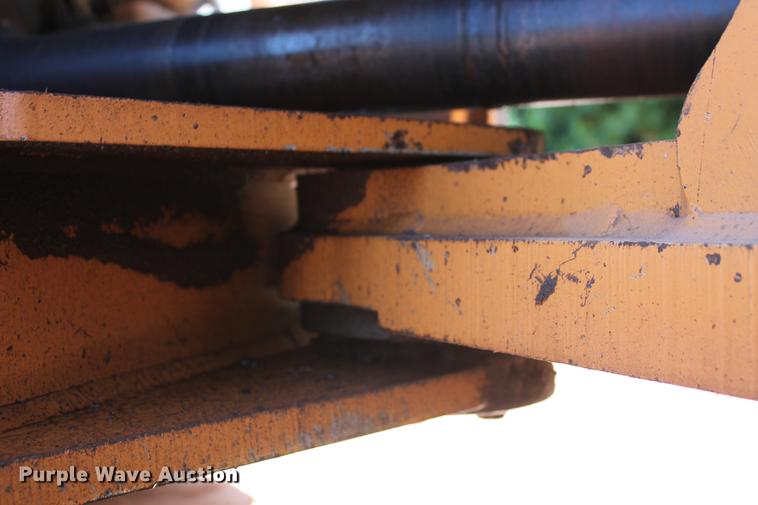 image for item DD5253 2004 Case 621D wheel loader