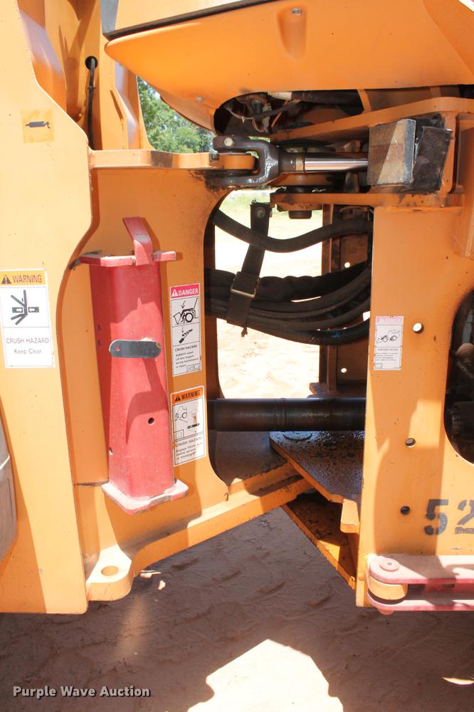 image for item DD5253 2004 Case 621D wheel loader