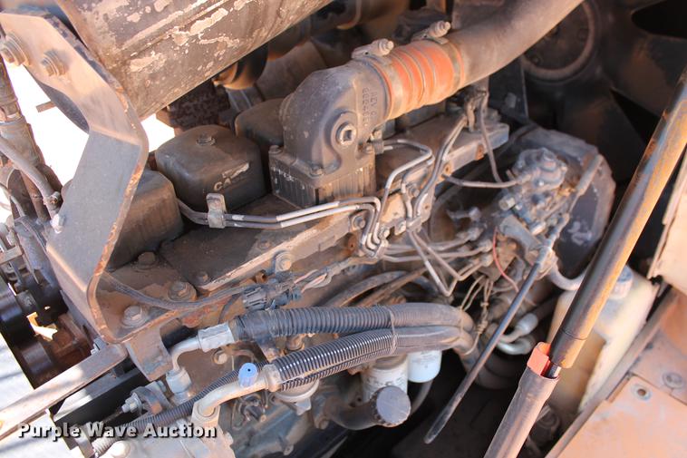 image for item DD5253 2004 Case 621D wheel loader