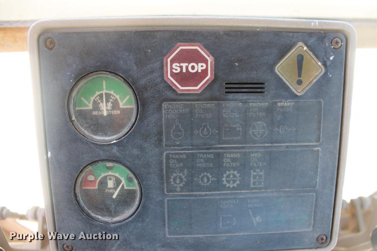 image for item DD5254 1987 John Deere 770B motor grader