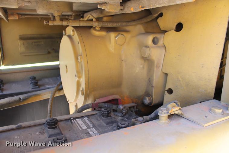 image for item DD5254 1987 John Deere 770B motor grader