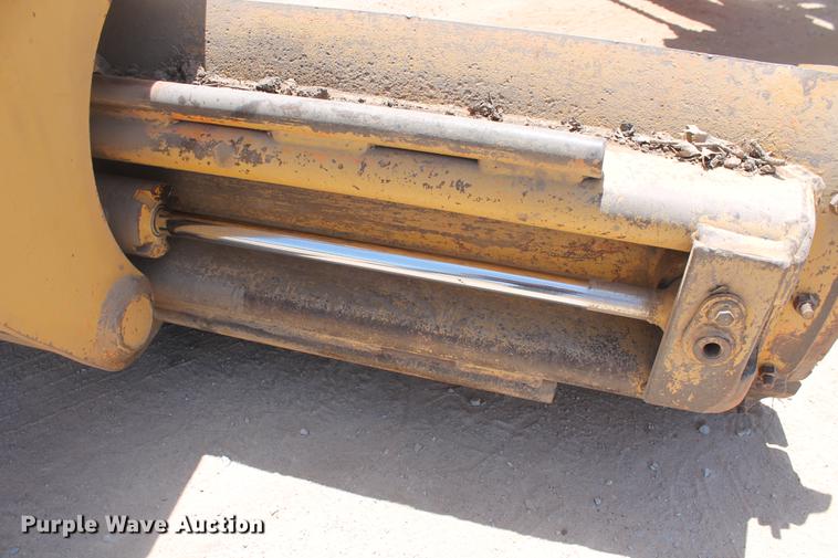 image for item DD5254 1987 John Deere 770B motor grader