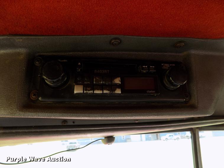 image for item DD5766 1986 Mack Econodyne R688ST semi truck