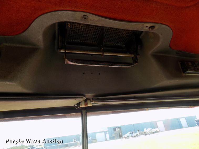 image for item DD5766 1986 Mack Econodyne R688ST semi truck