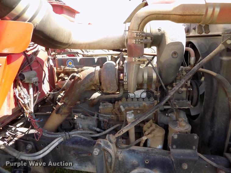 image for item DD5766 1986 Mack Econodyne R688ST semi truck