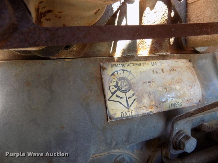 image for item DD5766 1986 Mack Econodyne R688ST semi truck