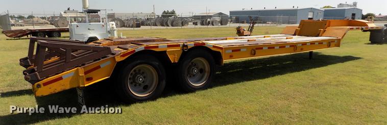 image for item DD5767 1979 Transport CR-25YF equipment trailer