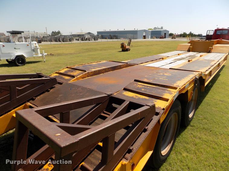 image for item DD5767 1979 Transport CR-25YF equipment trailer