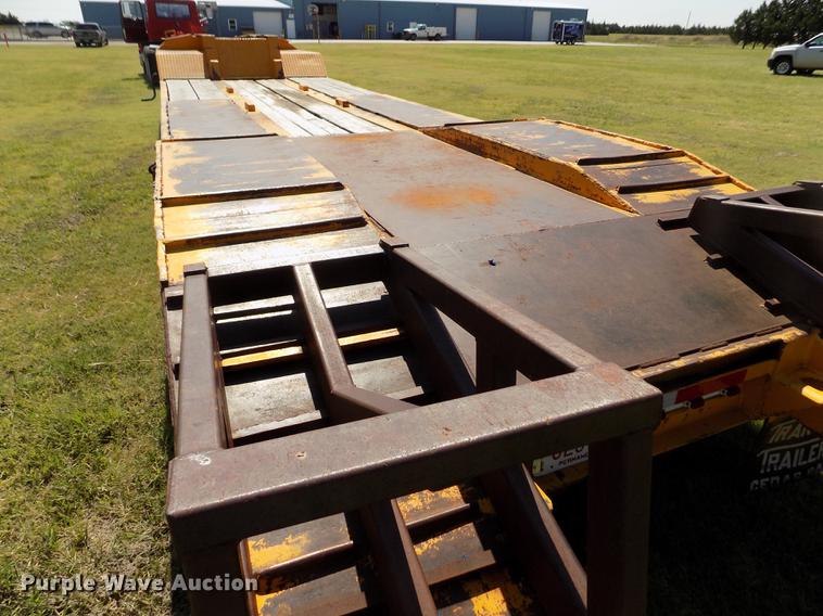 image for item DD5767 1979 Transport CR-25YF equipment trailer