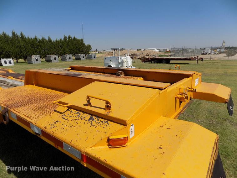 image for item DD5767 1979 Transport CR-25YF equipment trailer