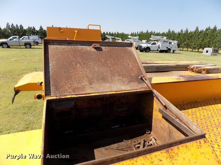 image for item DD5767 1979 Transport CR-25YF equipment trailer