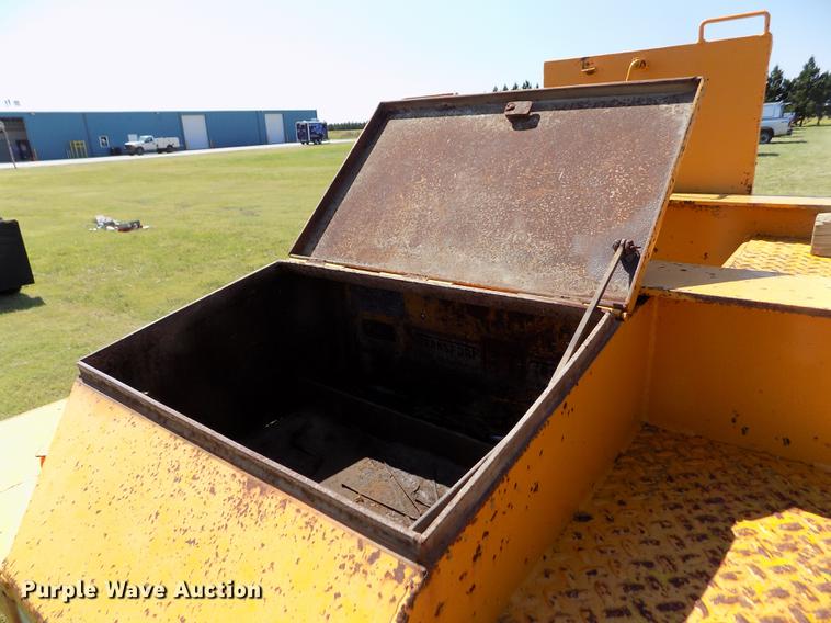 image for item DD5767 1979 Transport CR-25YF equipment trailer