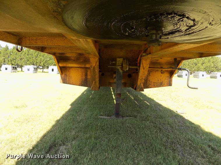 image for item DD5767 1979 Transport CR-25YF equipment trailer