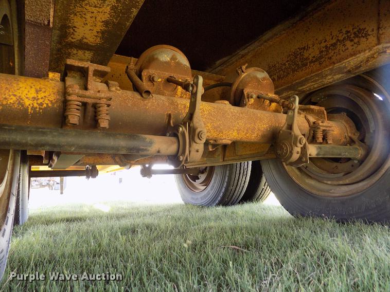 image for item DD5767 1979 Transport CR-25YF equipment trailer