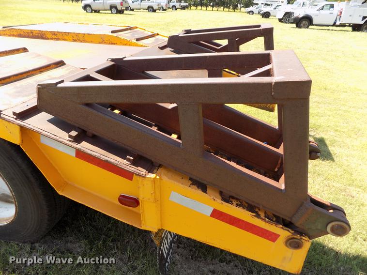 image for item DD5767 1979 Transport CR-25YF equipment trailer