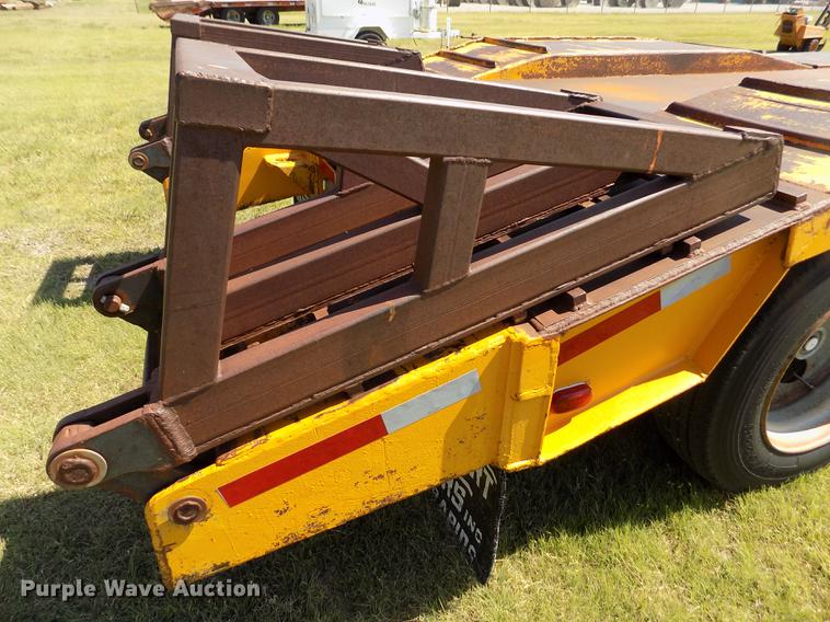 image for item DD5767 1979 Transport CR-25YF equipment trailer