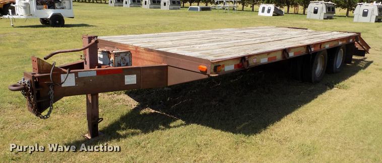 image for item DD5770 1988 Belshe T-9 equipment trailer