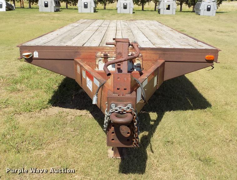 image for item DD5770 1988 Belshe T-9 equipment trailer