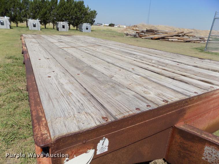 image for item DD5770 1988 Belshe T-9 equipment trailer