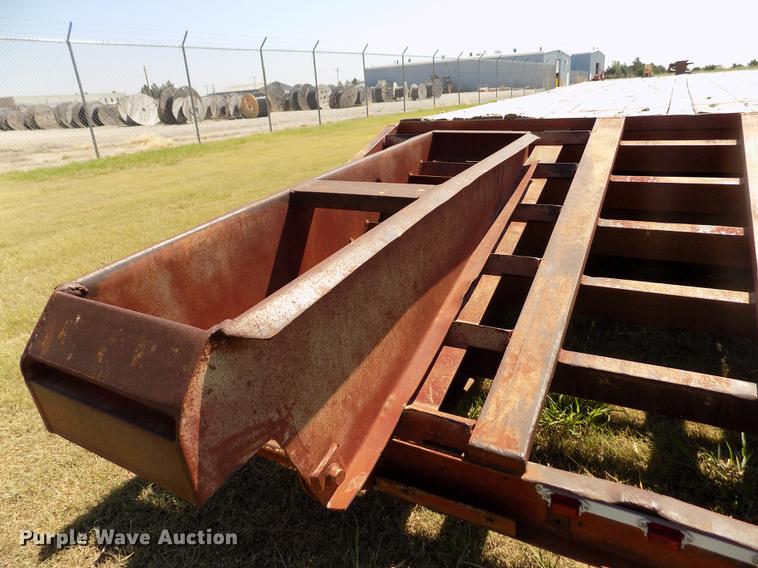 image for item DD5770 1988 Belshe T-9 equipment trailer