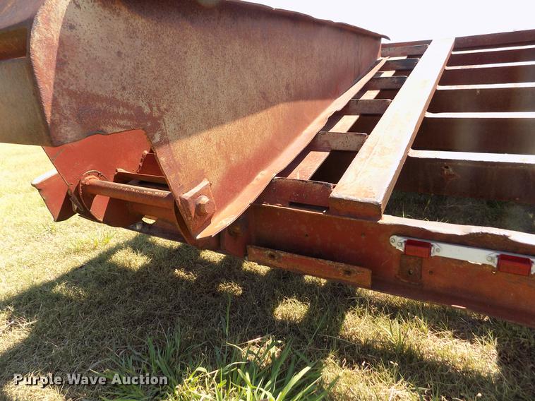 image for item DD5770 1988 Belshe T-9 equipment trailer