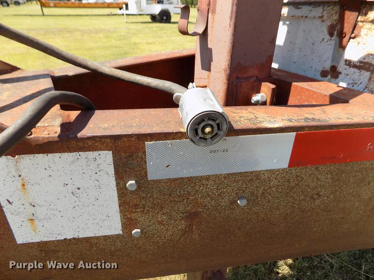 image for item DD5770 1988 Belshe T-9 equipment trailer