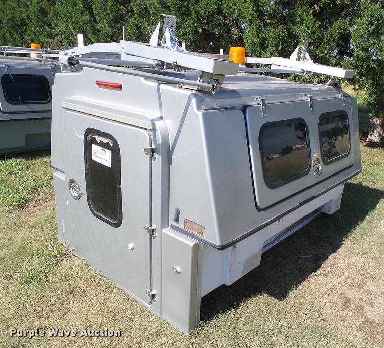 image for item DD5771 FX fiberglass topper