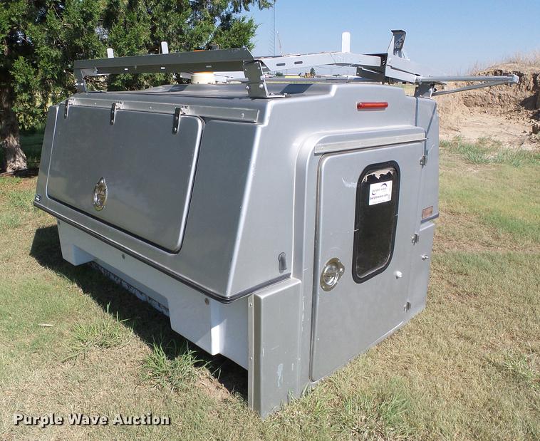 image for item DD5771 FX fiberglass topper