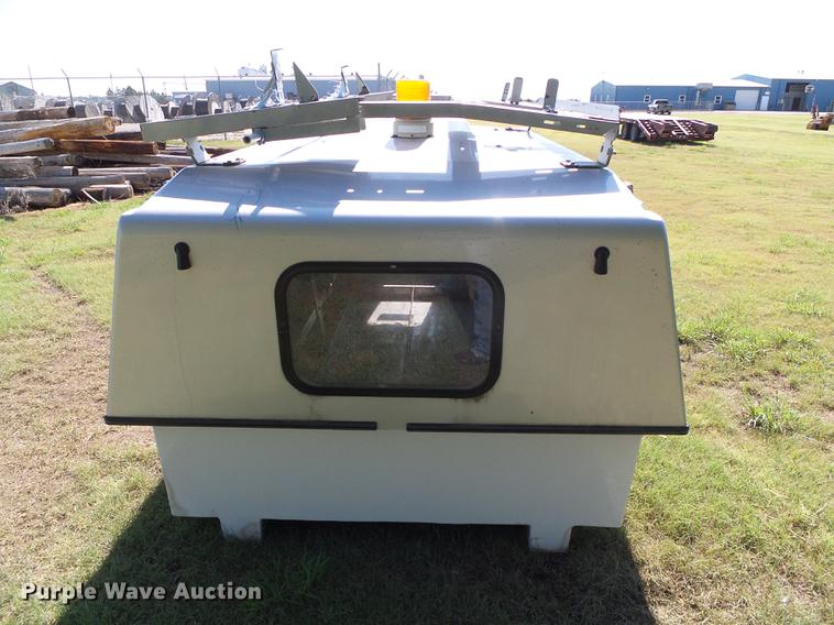 image for item DD5771 FX fiberglass topper