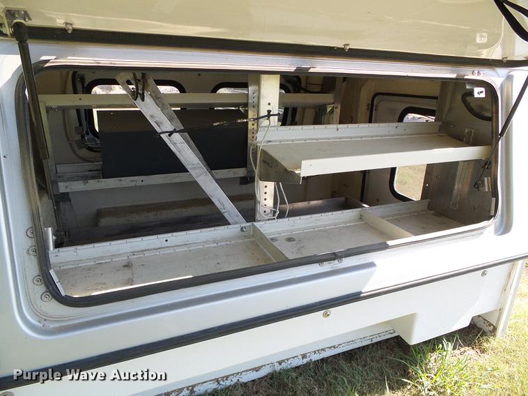 image for item DD5771 FX fiberglass topper