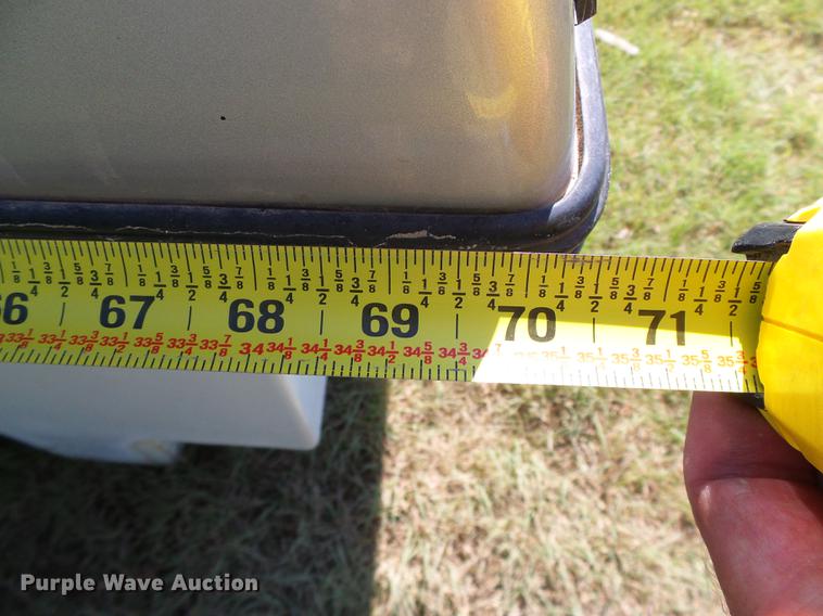 image for item DD5771 FX fiberglass topper