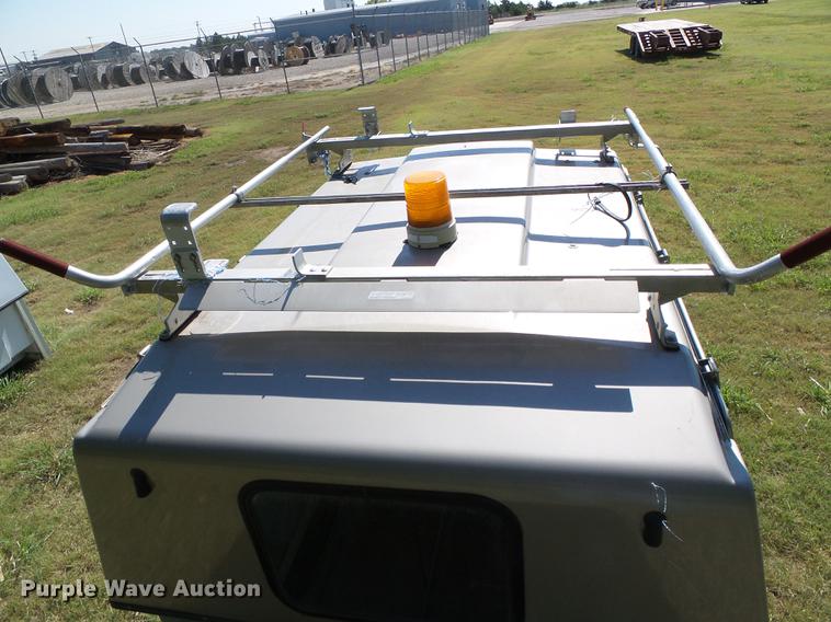 image for item DD5772 FX fiberglass topper