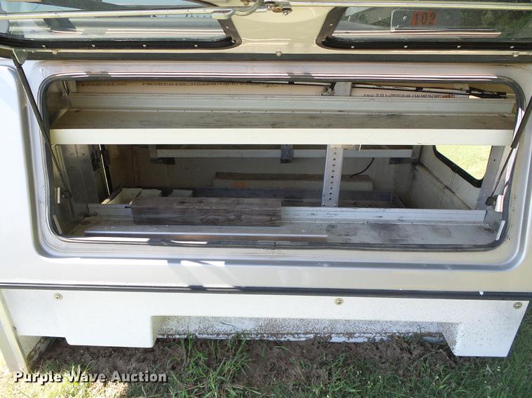 image for item DD5773 FX fiberglass topper