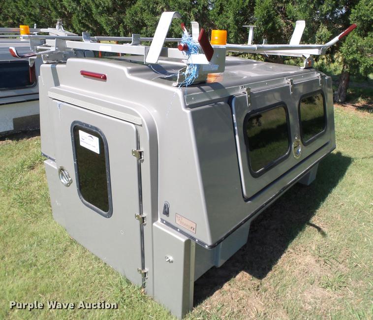 image for item DD5774 FX fiberglass topper