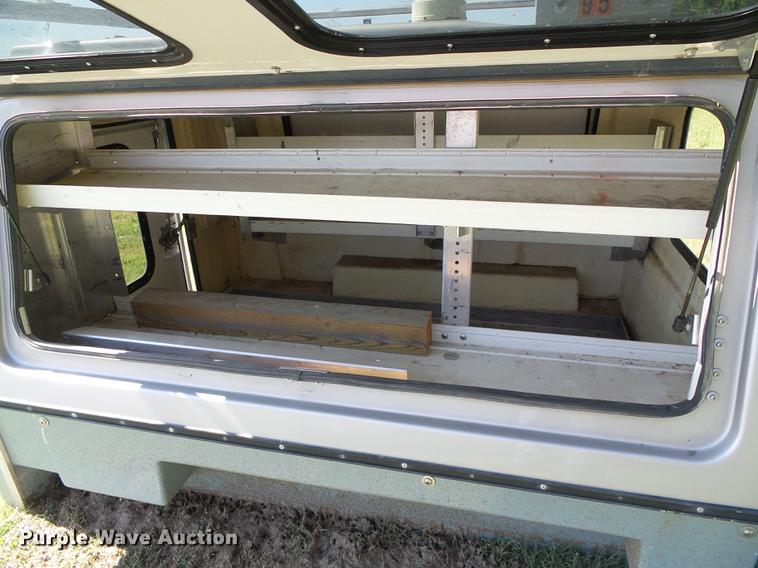 image for item DD5774 FX fiberglass topper