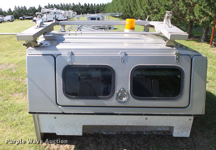 image for item DD5775 FX fiberglass topper