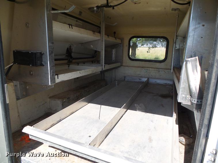 image for item DD5775 FX fiberglass topper