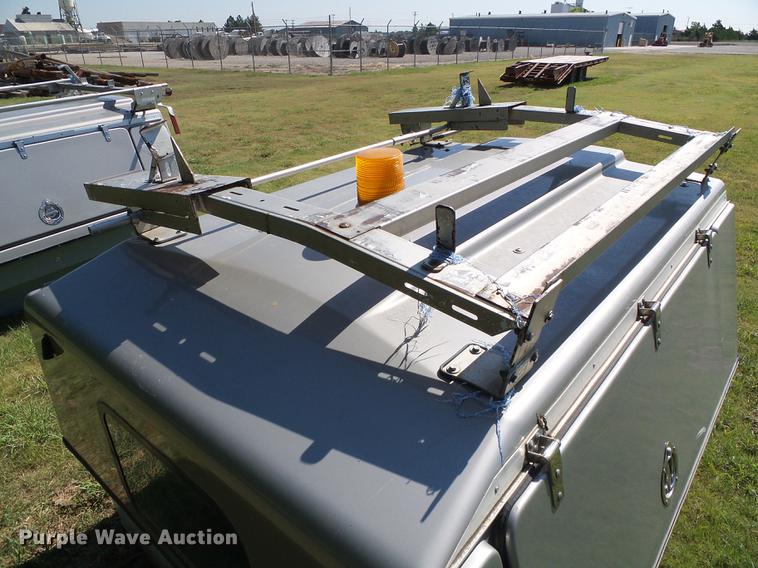 image for item DD5775 FX fiberglass topper