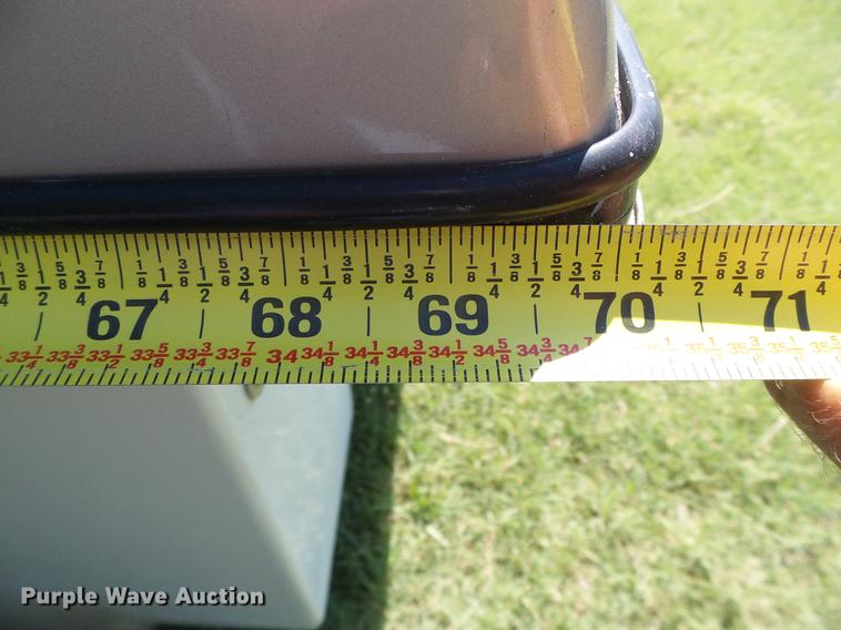 image for item DD5779 FX fiberglass topper