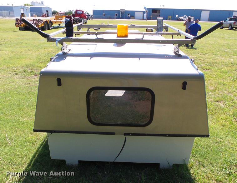 image for item DD5780 FX fiberglass topper