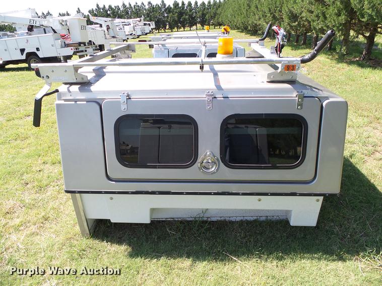 image for item DD5780 FX fiberglass topper