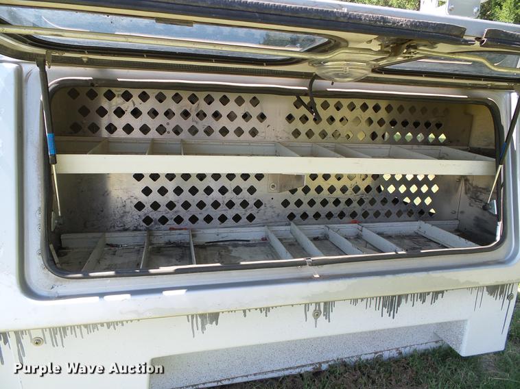 image for item DD5781 Fibre Body fiberglass topper