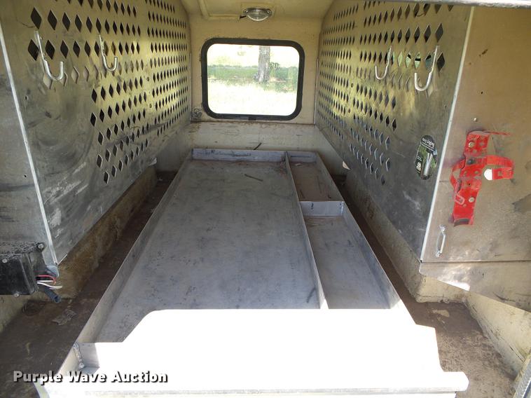 image for item DD5781 Fibre Body fiberglass topper