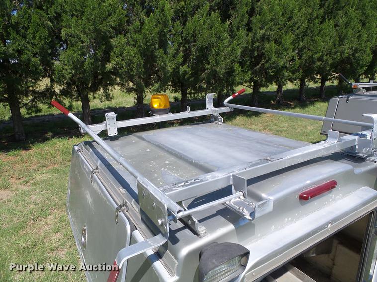 image for item DD5781 Fibre Body fiberglass topper