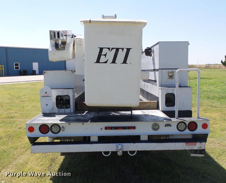 image for item DD5783 2011 Dodge Ram 5500 bucket truck