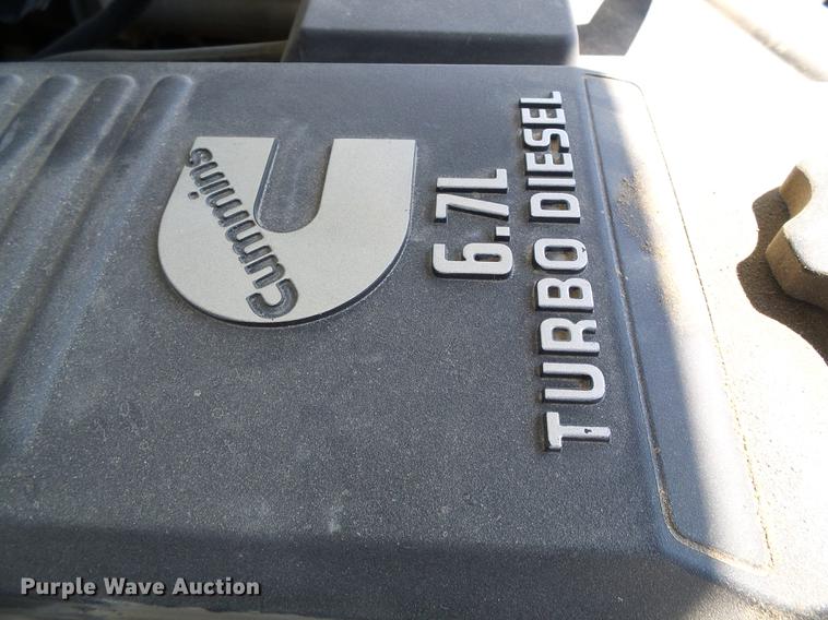 image for item DD5783 2011 Dodge Ram 5500 bucket truck