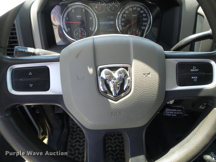 image for item DD5783 2011 Dodge Ram 5500 bucket truck